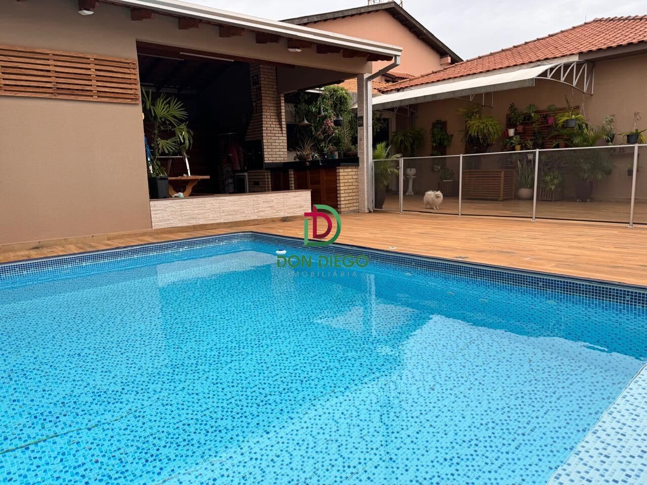 Casa em Londrina - Jardim Shangri-la A