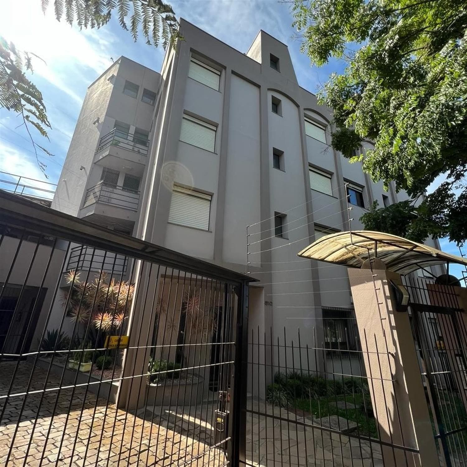 Apartamento à venda no bairro Charqueadas em Caxias do Sul/RS