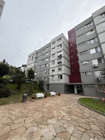 Apartamento à venda no bairro Floresta em Caxias do Sul/RS