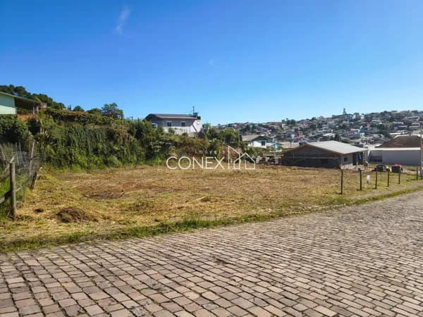 Lote/Terreno em Caxias do Sul - Serrano
