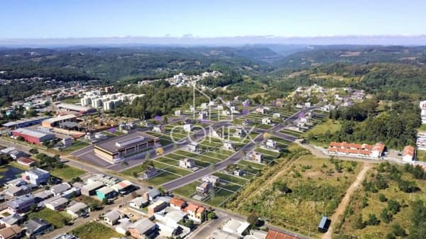 Terreno à venda no bairro Desvio Rizzo em Caxias do Sul/RS