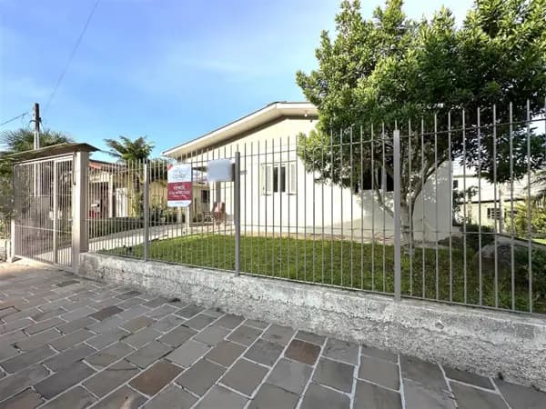 Casa à venda no bairro Nova Vicenza em Farroupilha/RS