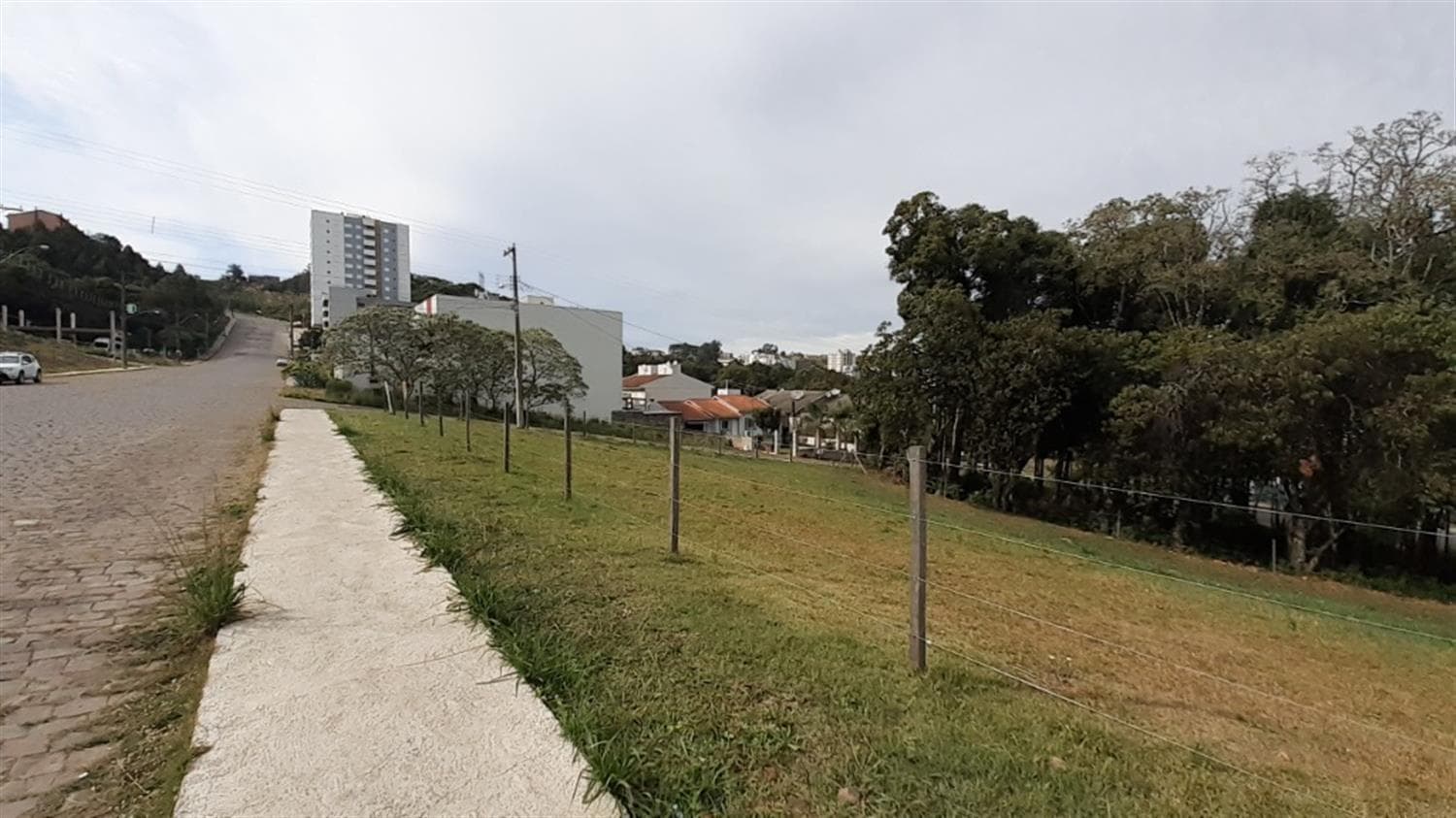 Terreno à venda no bairro Nossa Senhora da Saúde em Caxias do Sul/RS
