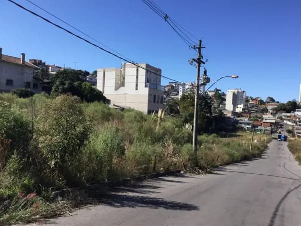 Terreno à venda no bairro Kayser em Caxias do Sul/RS