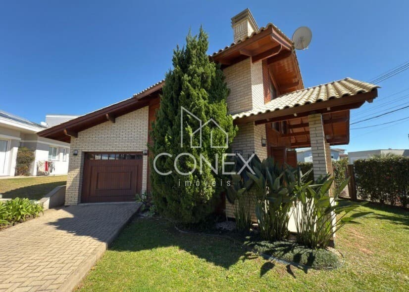 Casa à venda no bairro Belvedere em Farroupilha/RS