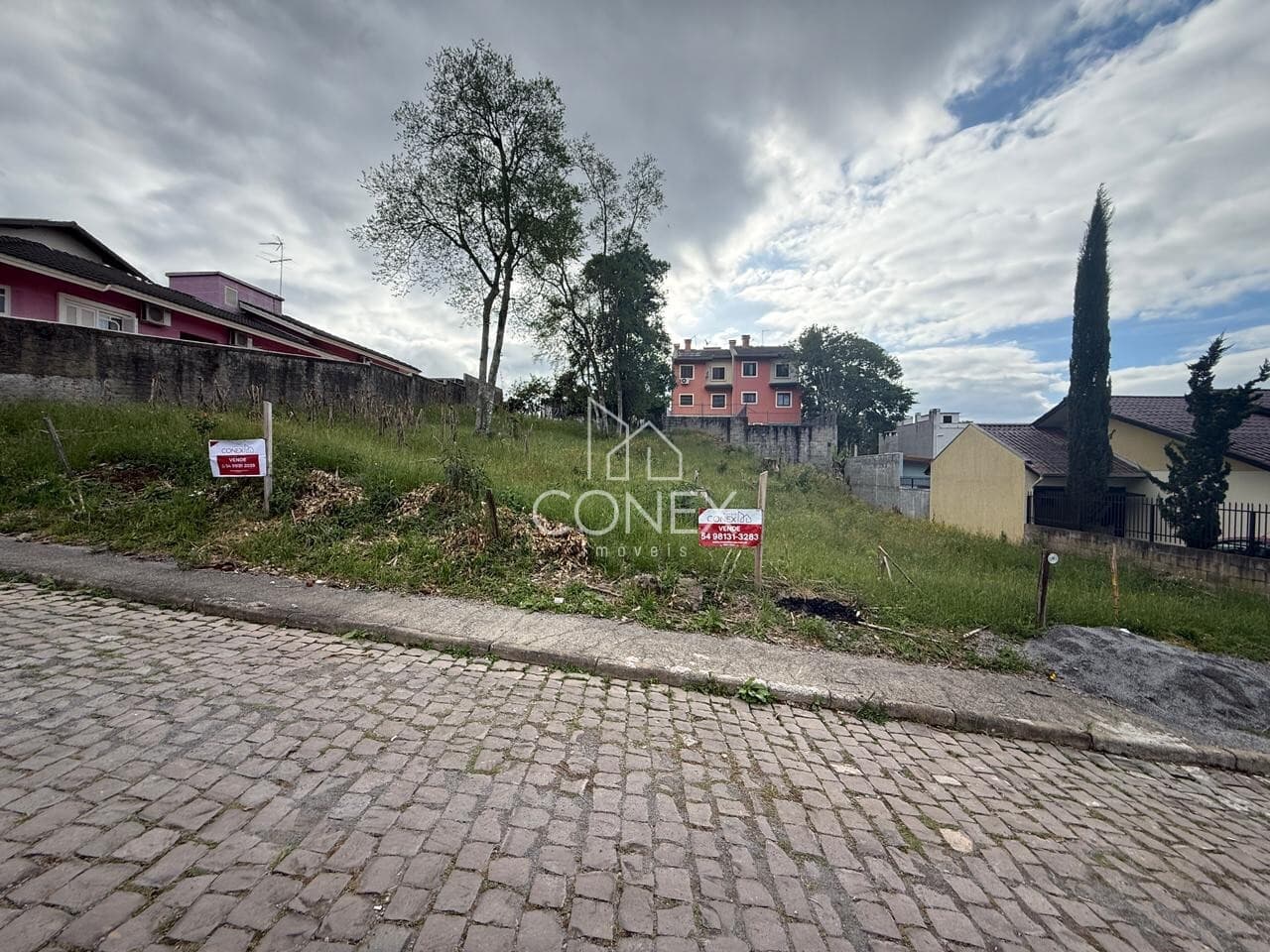 Terreno à venda no bairro Jardim Eldorado em Caxias do Sul/RS