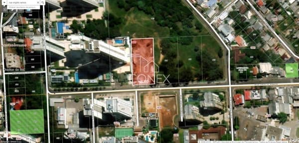 Terreno à venda no bairro Universitário em Caxias do Sul/RS