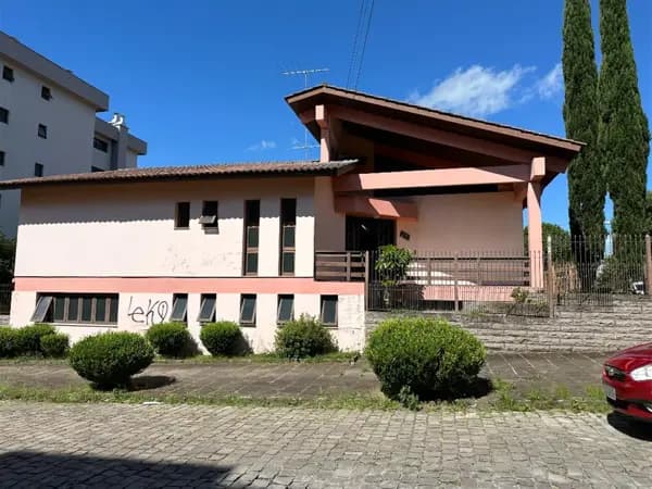 Casa à venda no bairro Bela Vista em Caxias do Sul/RS