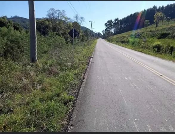 Terreno à venda no bairro Interior em Farroupilha/RS