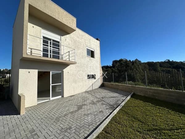 Sobrado à venda no bairro Belvedere em Farroupilha/RS