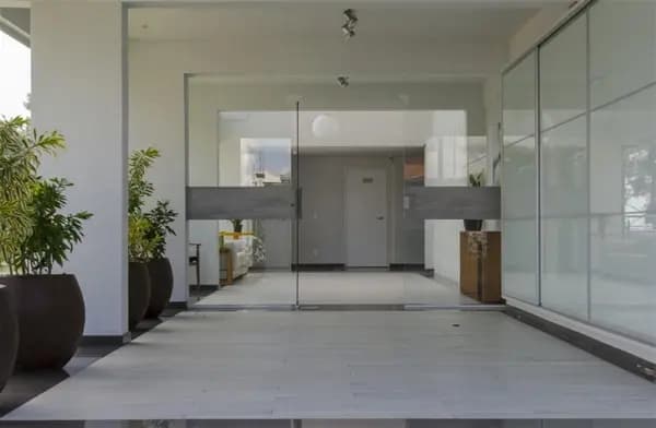 Apartamento à venda no bairro Panazzolo em Caxias do Sul/RS