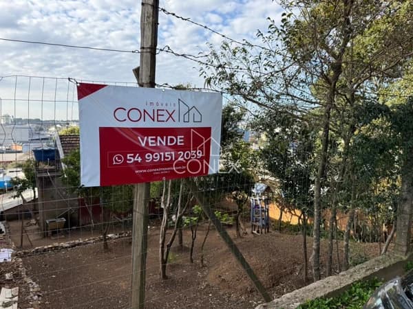 Terreno à venda no bairro Presidente Vargas em Caxias do Sul/RS