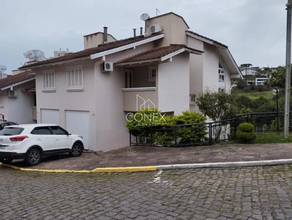 Casa em Condominio Alto Padrão