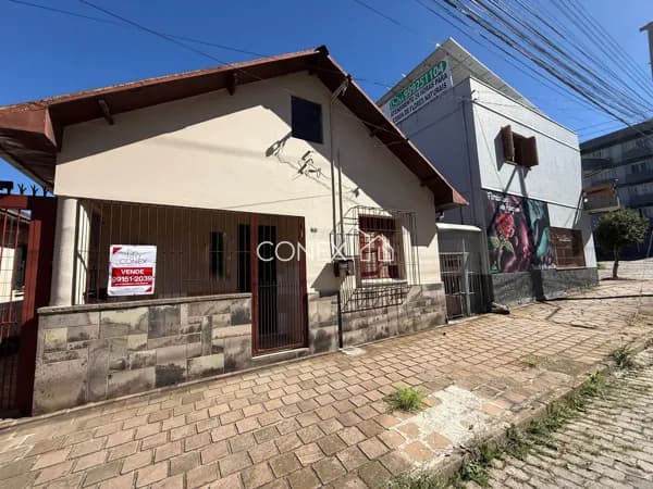Casa em Caxias do Sul - São Pelegrino