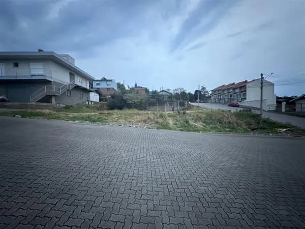 Terreno à venda no bairro América em Farroupilha/RS