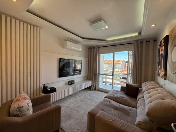 Casa à venda no bairro Santa Lúcia em Caxias do Sul/RS