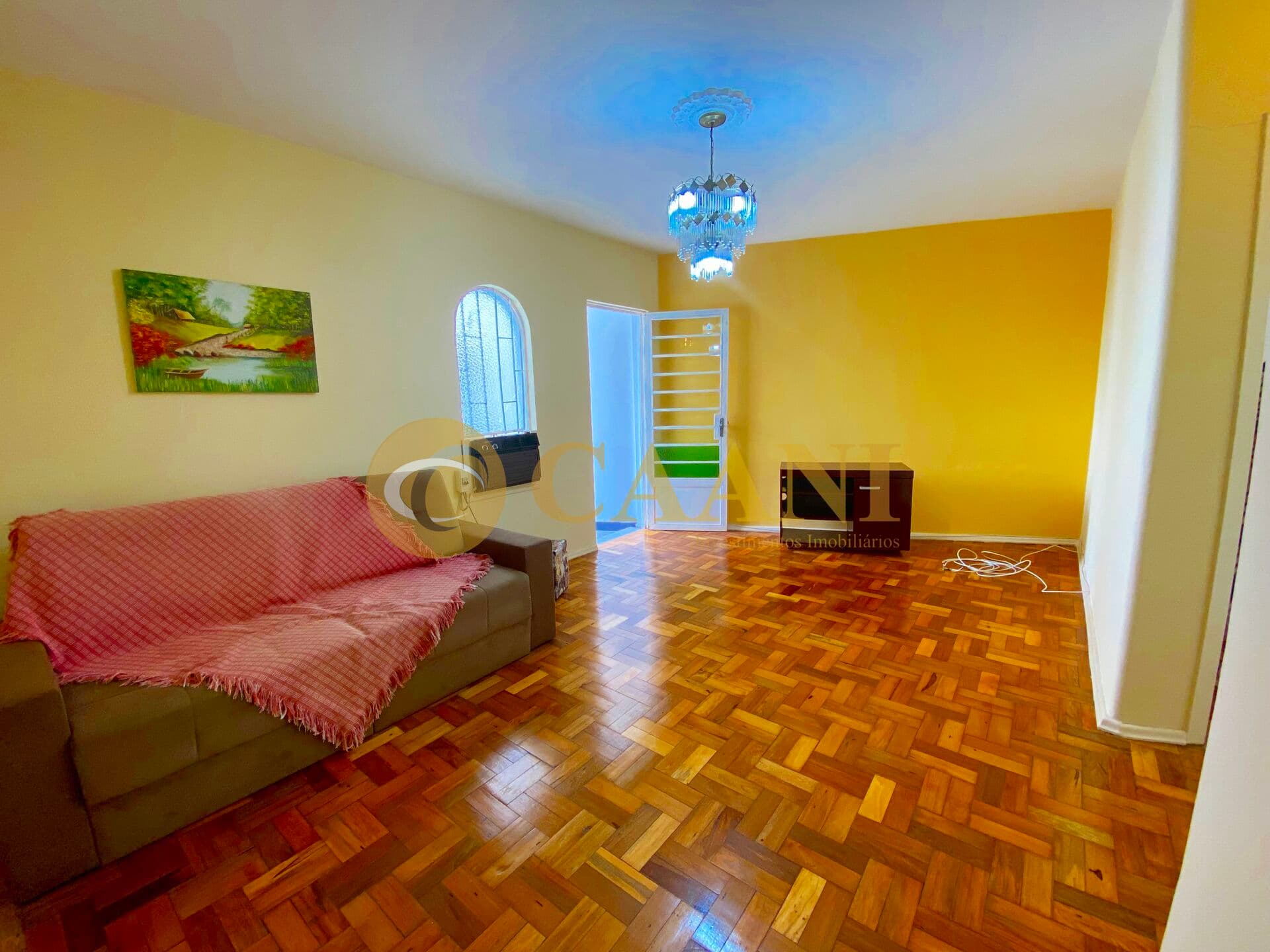 Apartamento 01 dormitório com sacada Bairro Tristeza, Porto Alegre/RS