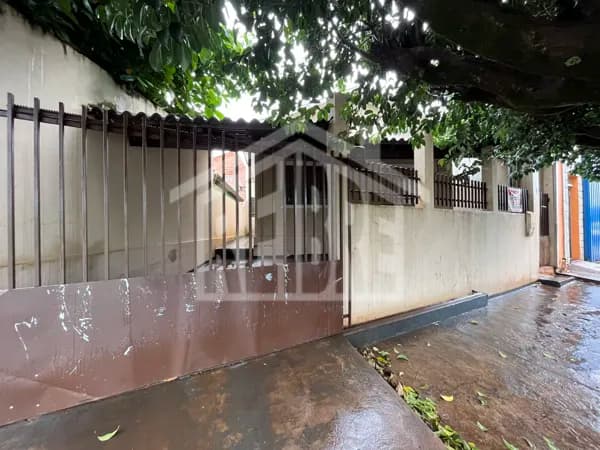 Casa Padrão para Venda em Jardim Paraíso Bandeirantes-PR
