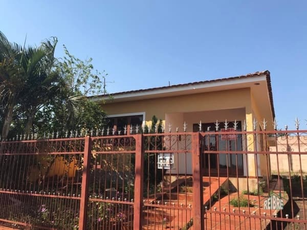 Casa Térrea para Venda em IBC Bandeirantes-PR