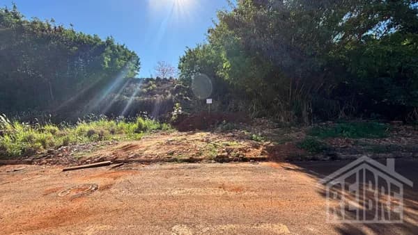 🏡 TERRENO À VENDA – LOTEAMENTO EURÍPEDES RODRIGUES 🏡