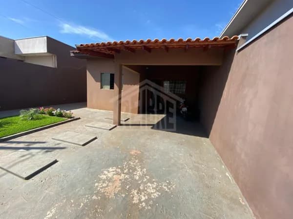 Casa em Bandeirantes - Setor 7