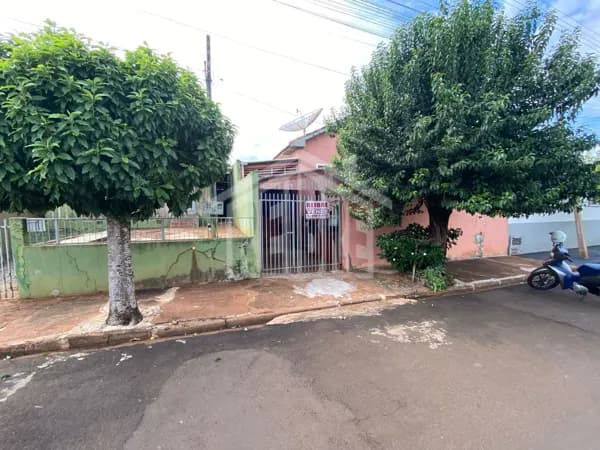 🏡 Oportunidade Imperdível na Vila IBC – Terreno com 2 Imóveis!