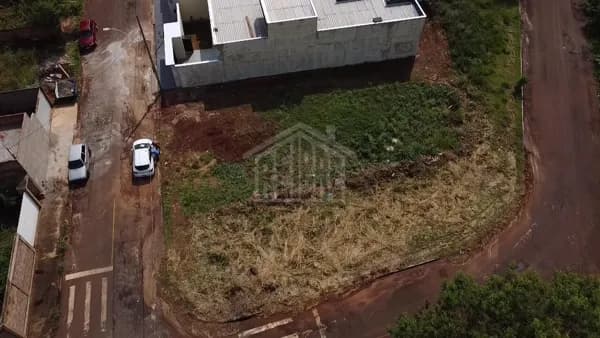 Terreno em Loteamento Eurípedes Rodrigues, Bandeirantes/PR