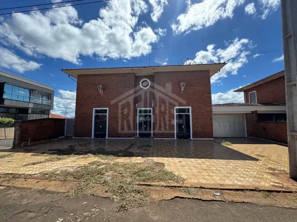 Sobrado residencial/comercial