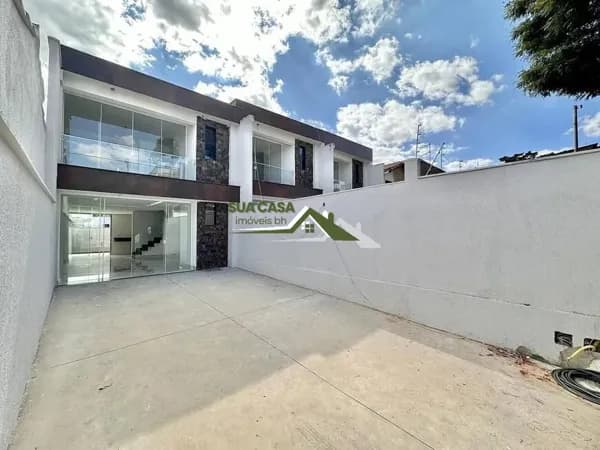 Casa em Belo Horizonte - Santa Mônica