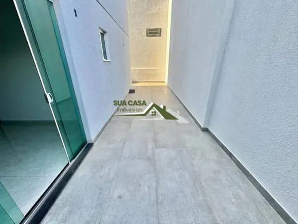 Área Privativa Nova – 3 Quartos | 2 Banheiros