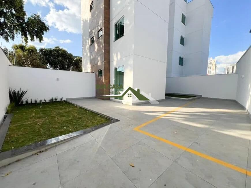 Apartamento Com Área Externa