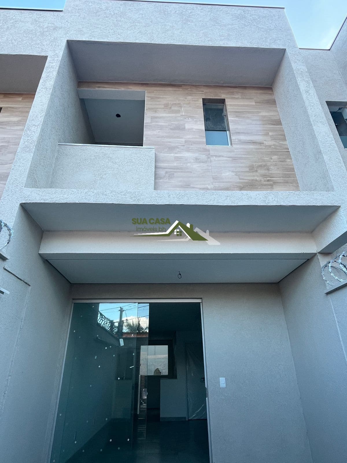 Casa com 2 Quartos e 2 banheiros