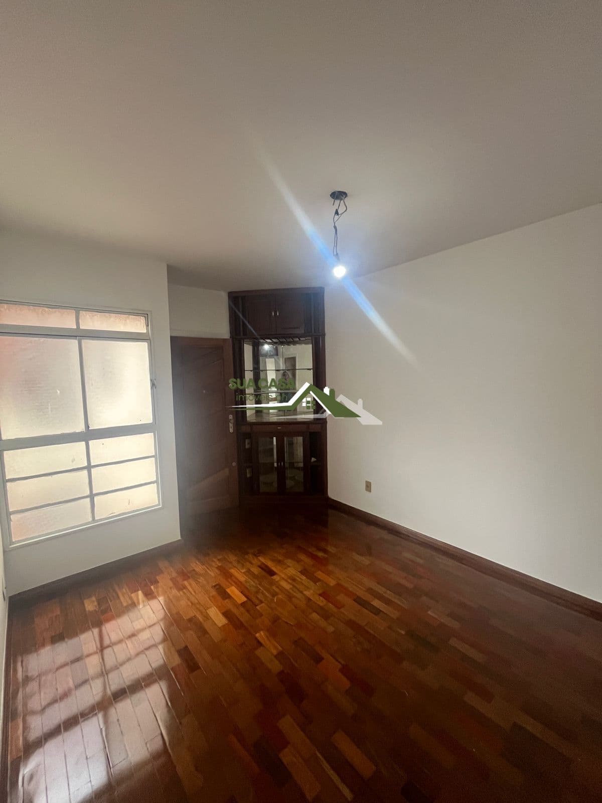 Apartamento com 2 Quartos e 1 banheiro à Venda, 65 m²