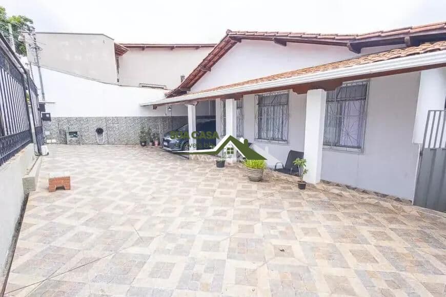 Casa em Belo Horizonte - Santa Mônica