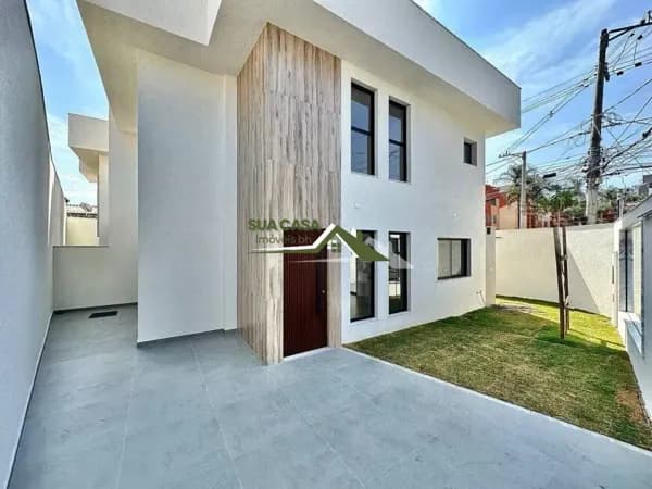Casa 3 Quartos no Planalto