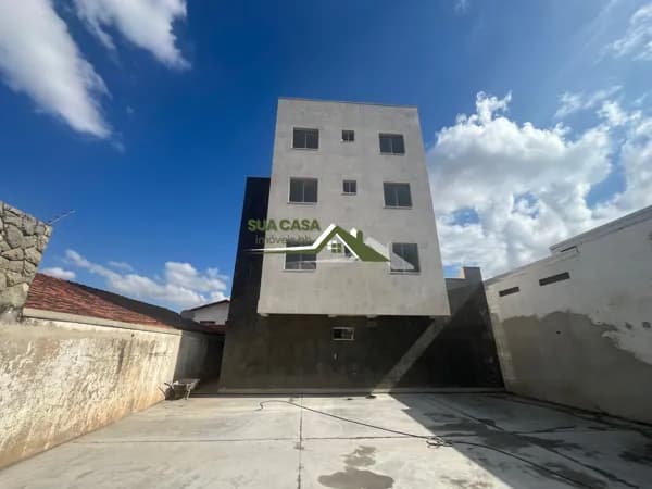 Apartamento com 2 Quartos e 2 banheiros - 85 m²