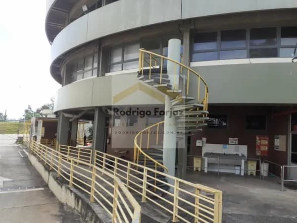 Galpão Industrial na saída de Alphaville/Sp, 9.600m2 área construída,12.400m2 área terreno, 5.000m2 área fabril