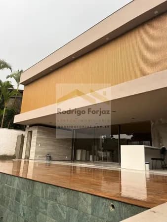 EXCELENTE CASA À VENDA NUNCA HABITADA ALPHAVILLE RESIDENCIAL 1 - A/C:622,00m², A/T:560,00m², 04 Dorms (04 Suites), Piscina, 04 Vagas Cobertas