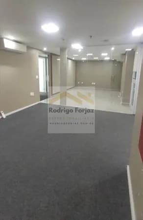 EXCELENTE SALA COMERCIAL À VENDA EDIF. ALFACON - 100% REFORMADO FRENTE AO CENTRO COMERCIAL ALPHAVILLE- 211 m² , 05 vagas, 2 banheiros