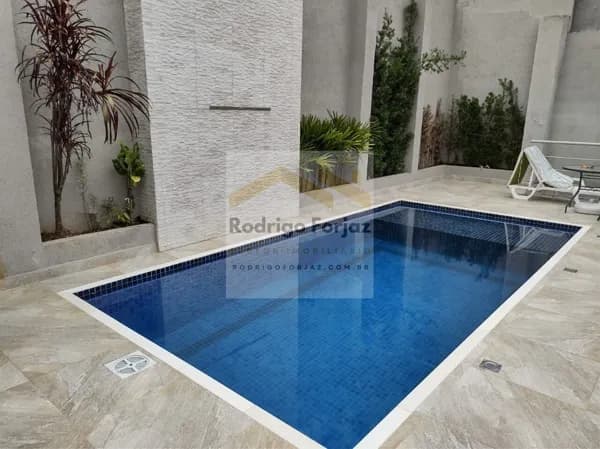 Casa em Condomínio à Venda VALVILLE 1 Alphaville - 4 Suítes