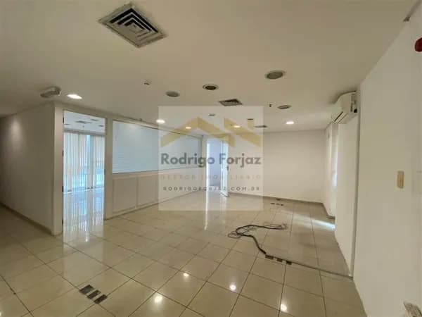 EXCELENTE SALA COMERCIAL À VENDA EDIF. ALFACON - FRENTE AO CENTRO COMERCIAL ALPHAVILLE- 204 m², 05 vagas