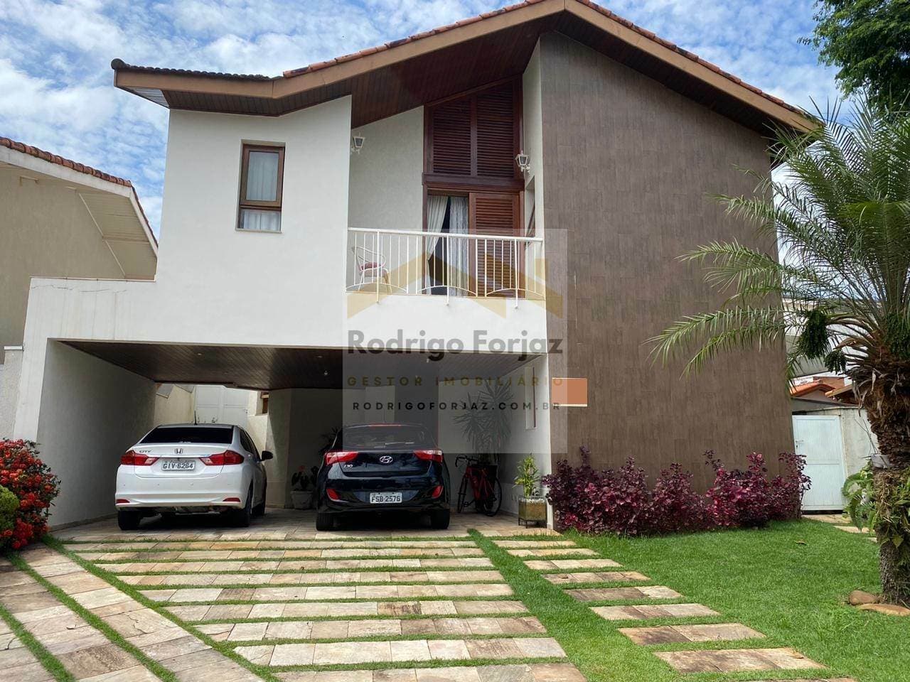 Casa à Venda Residencial 04, A/C:306 m2, A/T:360m2, 04 Dorms (04 suítes), Piscina, 04 Vagas