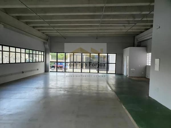 Pavilhão/Galpão Salão Comercial