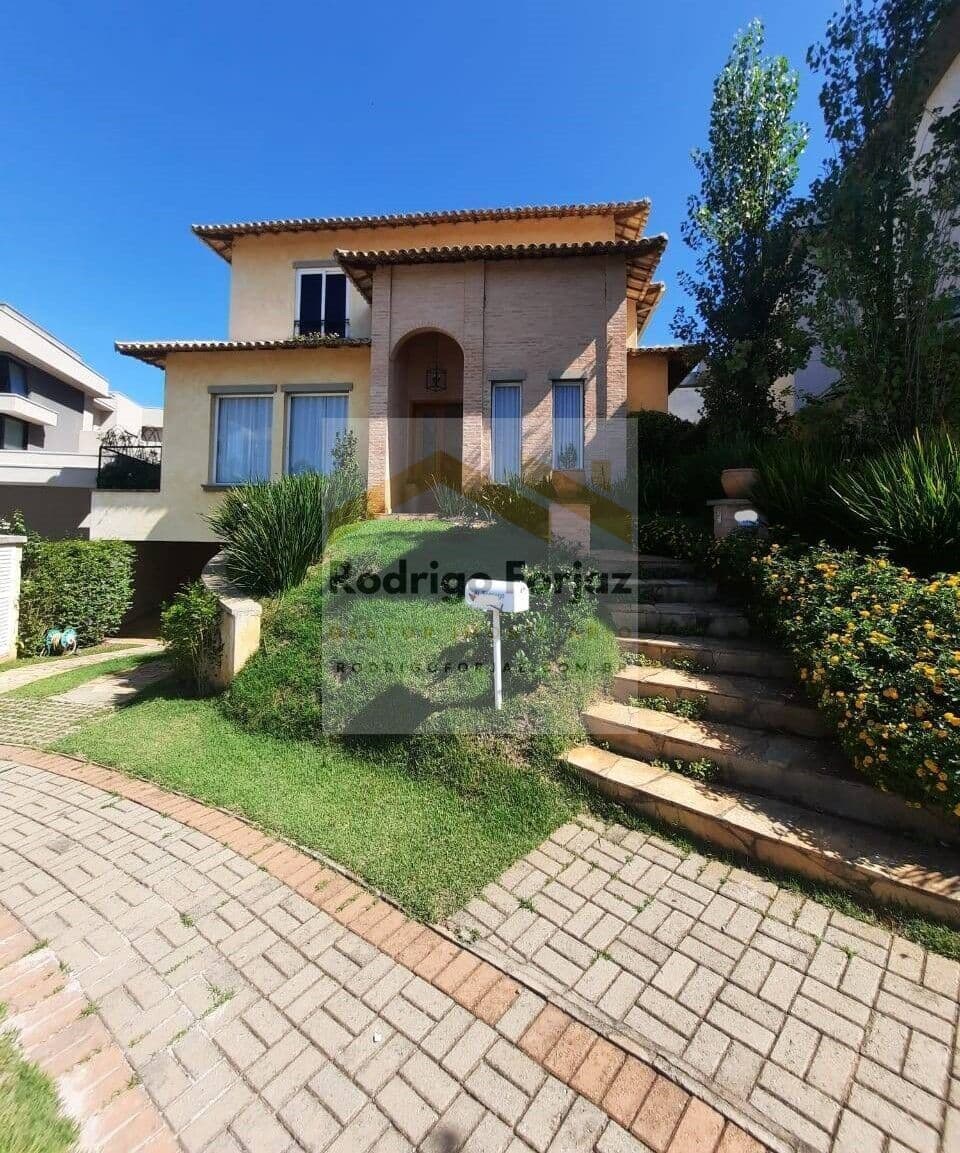 Casa Alto Padrão à Venda Residencial ITAHYÊ Alphaville - 03 Suites, 04 Vagas