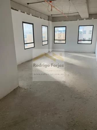 EXCELENTE SALA À VENDA - ED.CEA I ALPHAVILLE/SP - A/C:50m², Conforme Entregue pela Construtora, 01 Vaga