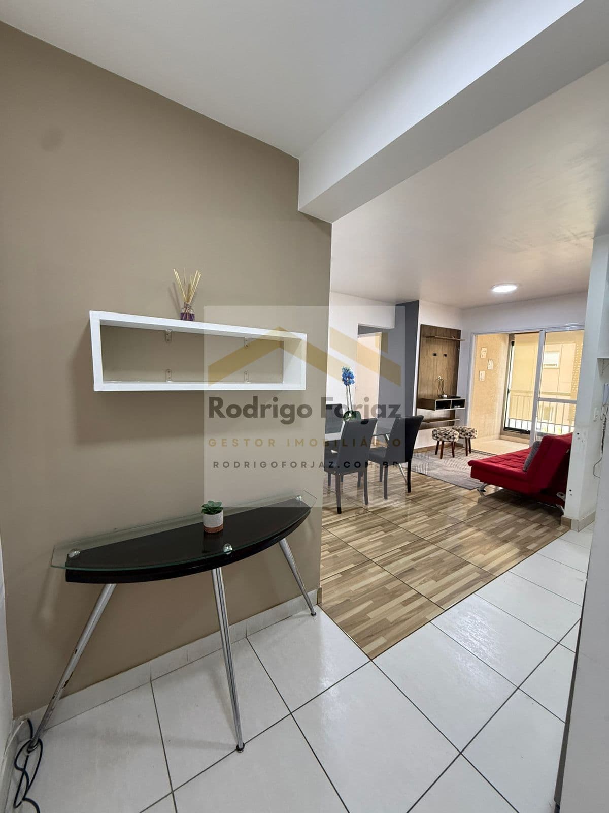 EXCELENTE OPORTUNIDADE À VENDA - APTO ED. LIFE PARK EM ALPHAVILLE - A/C: 65m², 02 Dorms (01 Suíte), 01 Vaga