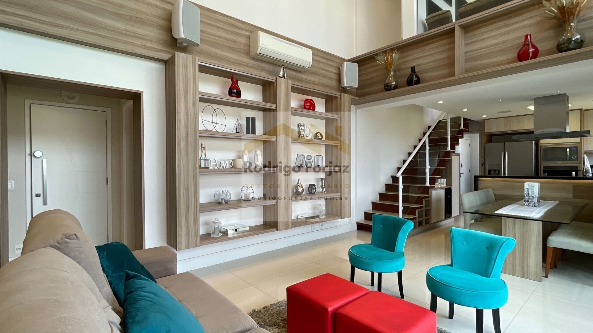 MAGNÍFICO APARTAMENTO C/ MEZANINO À VENDA - COND. LUMINA GRAMERCY PARK-ALPHAVILLE-A/C:145,77m²,03 Dorms (03 Suítes),Varanda Gourmet,03 Vagas