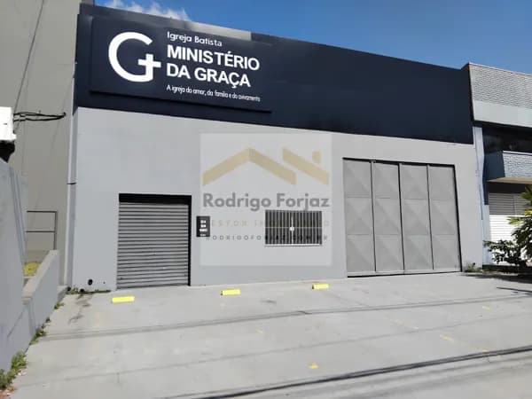 EXCELENTE LOJA PARA LOCAÇÃO EM RUA MOVIMENTADA ALPHAVILLE/SP - A/C:500m²,A/T: 610m², AFABRIL: 400m², 10 Vagas