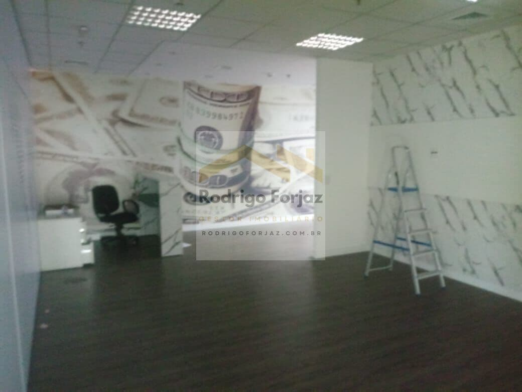 EXCELENTE SALA COMERCIAL LOCAÇÃO - 18 DO FORTE/ALPHAVILLE, A/C: 380m², Ar Cond, Piso Elevado, 07 Vagas