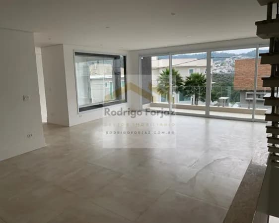 Casa – Nova - VENDA - Residencial Alphasítio - At: 690m², Ac: 450m², 04 dormitórios sendo 04 suítes